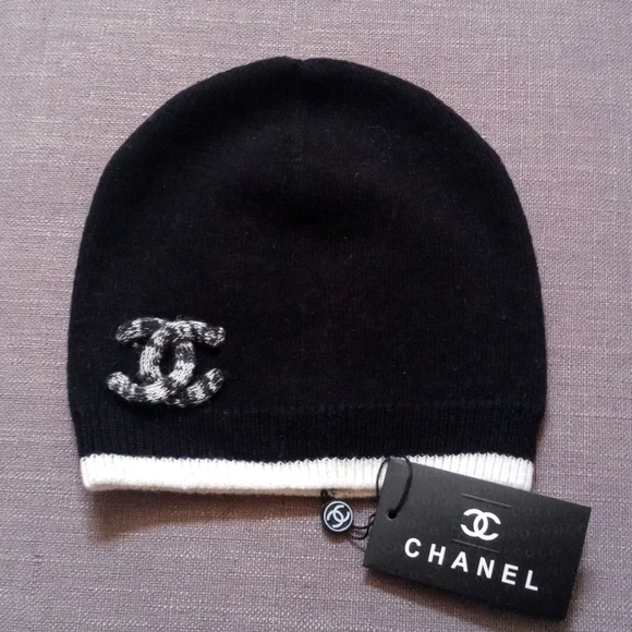 Chanel beanie - Picture 1 of 4